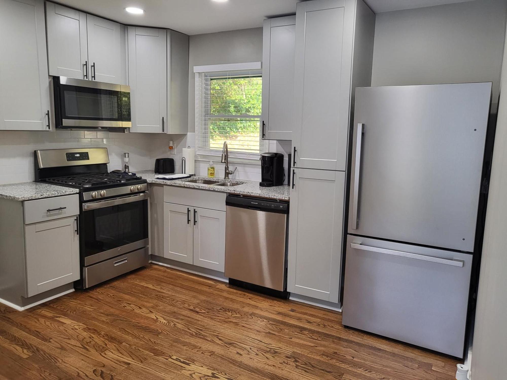 Rare Find! Private Heated Pool & Spa - Entire Home Near Atl City Center Atlanta Luaran gambar