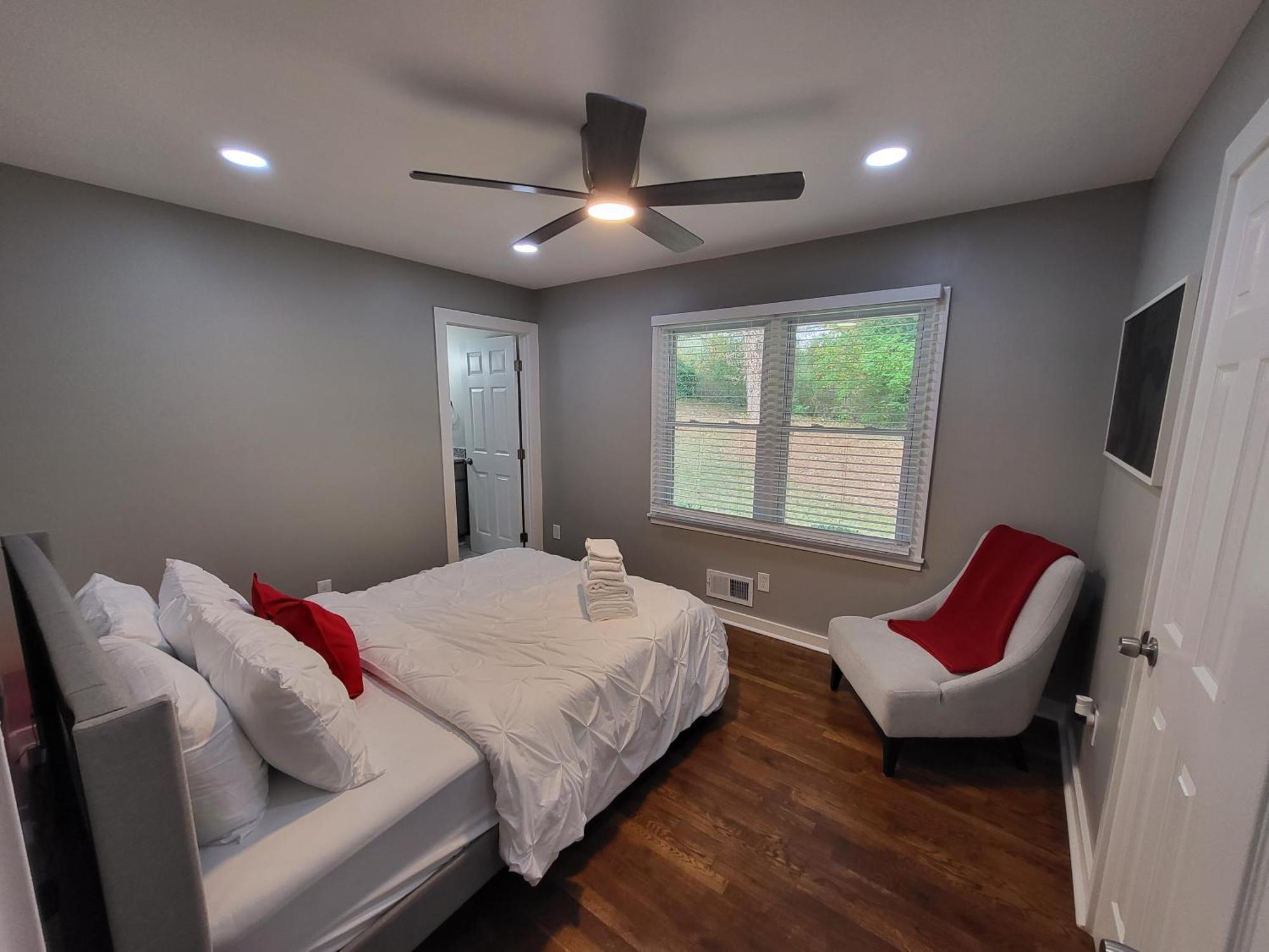 Rare Find! Private Heated Pool & Spa - Entire Home Near Atl City Center Atlanta Luaran gambar